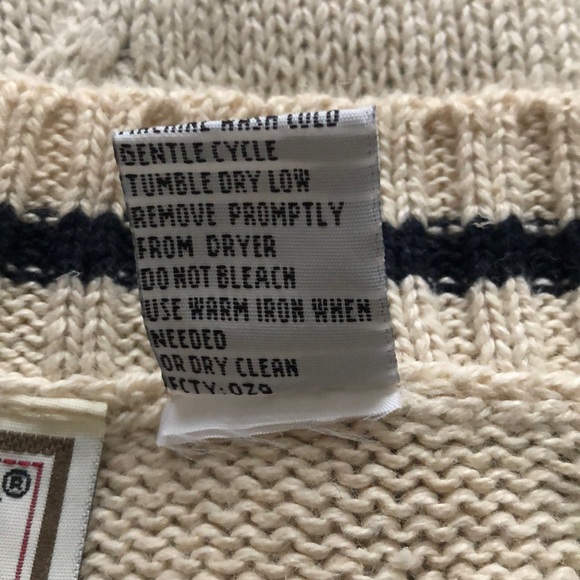 Bugle Boy Vintage Sweater Vest - Picture 6 of 6